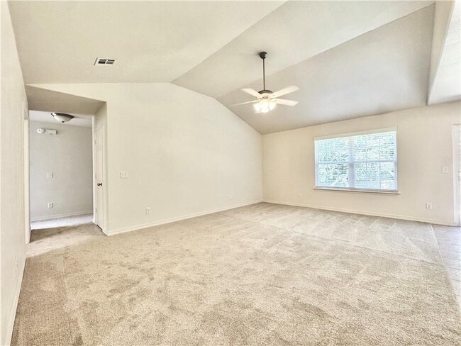 Building Photo - 8 Boreland Ln