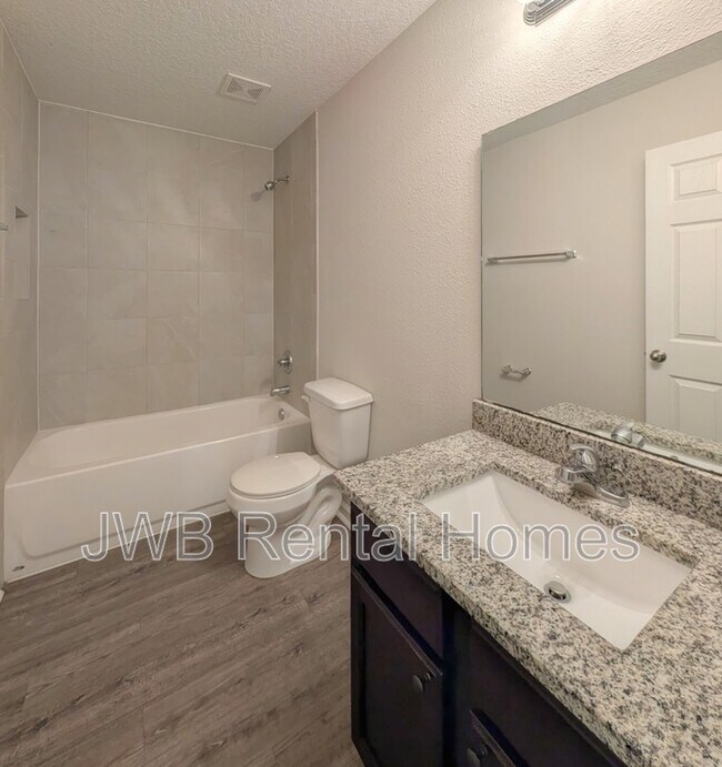 Building Photo - 2837 Regulus Dr