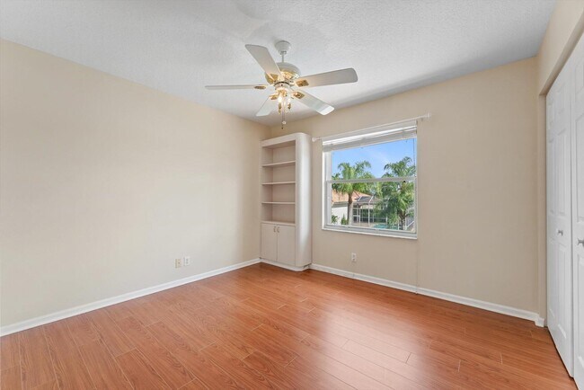 Building Photo - 12348 Clearfalls Dr