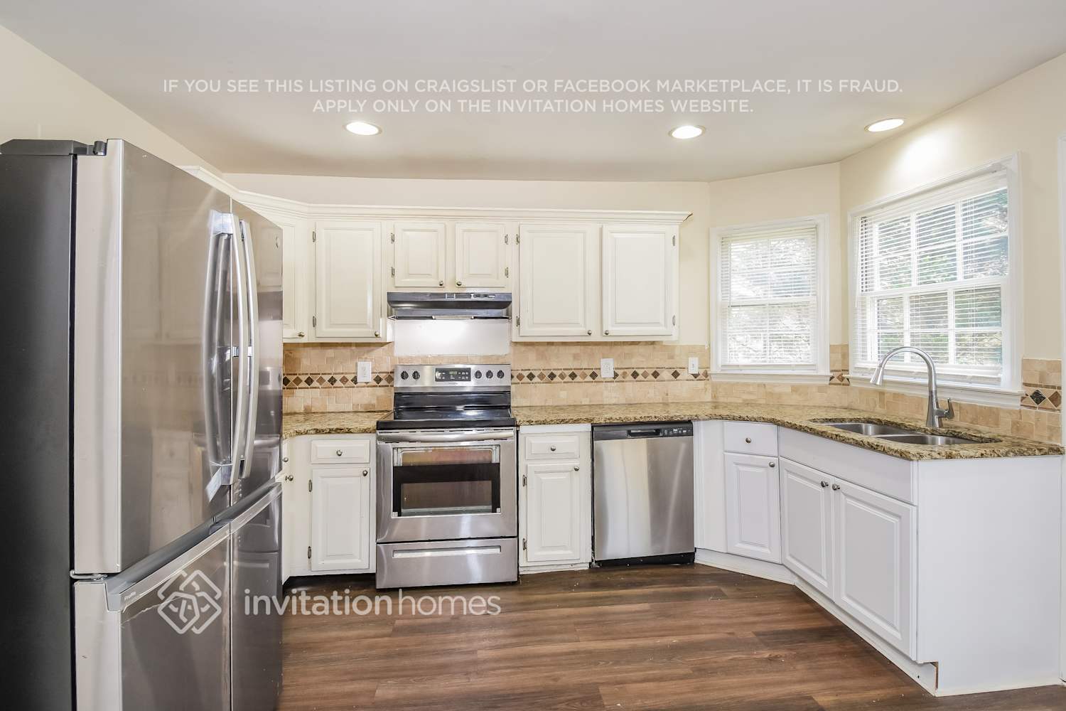 Building Photo - 5446 Pinedale Cir