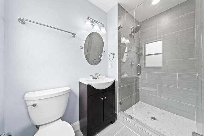 Building Photo - 470 Watts Way