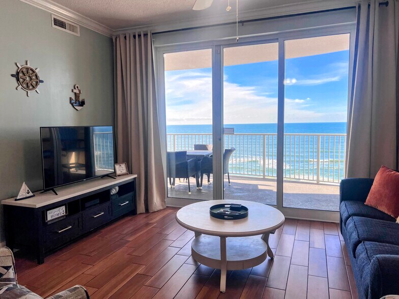 Seat back, relax, and enjoy the panoramic view - 10625 Front Beach Rd