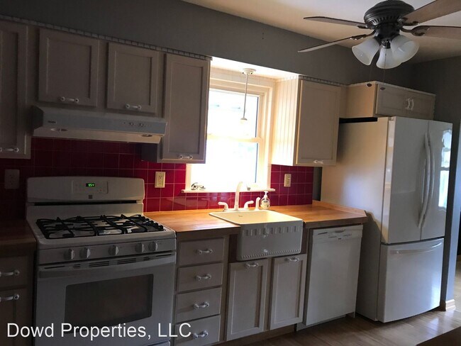 Building Photo - 2 br, 1 bath House - 1605 S. Center Street