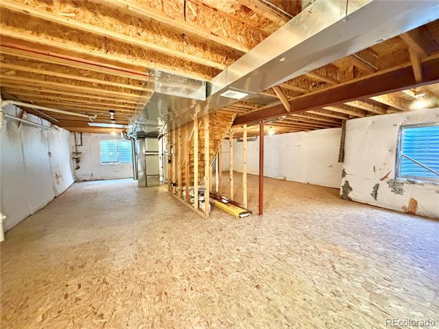 Building Photo - 17045 Hastings Ave