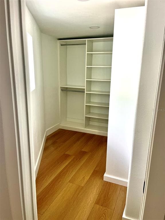 Building Photo - 1801 Beach Dr NE