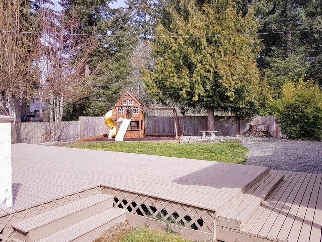 Backyard Playset - 1819 S Woodlawn St