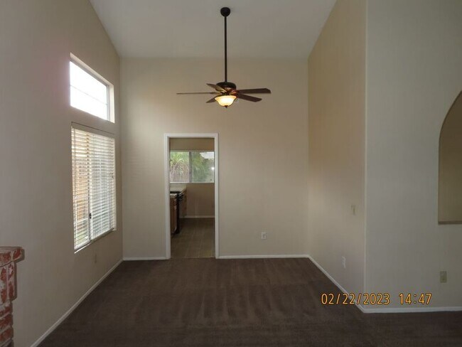 Building Photo - 24431 Ridgewood Rd