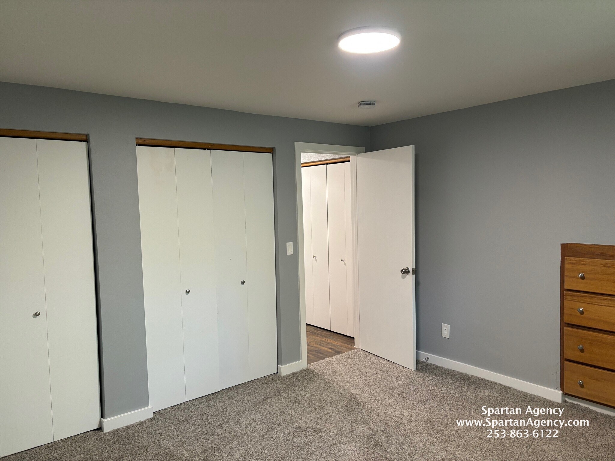 Building Photo - 2405 S Meridian