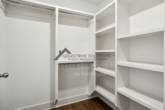 Building Photo - 1609 9th Ave N
