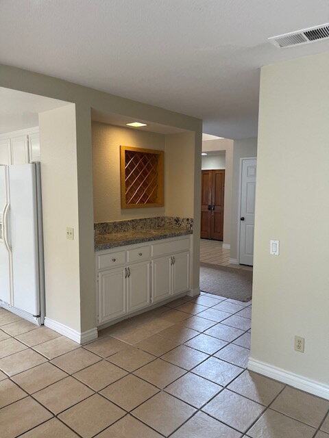 Building Photo - "Highly Desirable La Costa Neighborhood"
