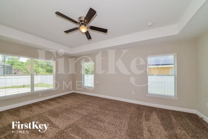 Building Photo - 3508 Donahue Ave