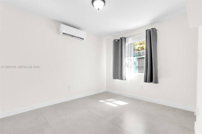 Building Photo - 52 NW 47th St