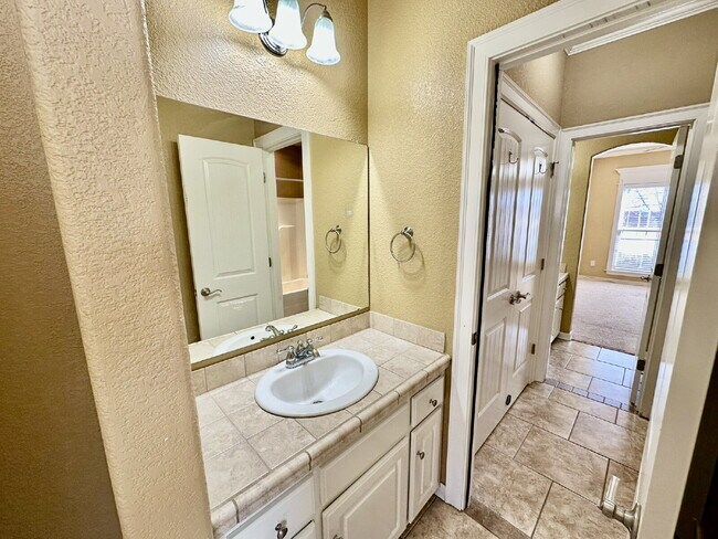 Building Photo - 2591 N Tragalger Dr.