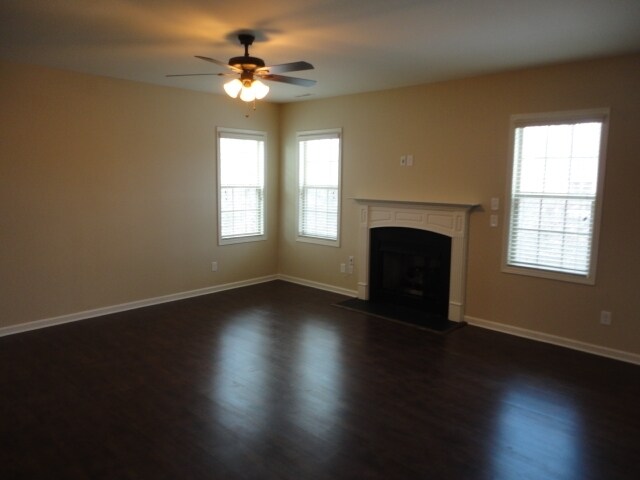 Building Photo - 425 Hardaway Pt