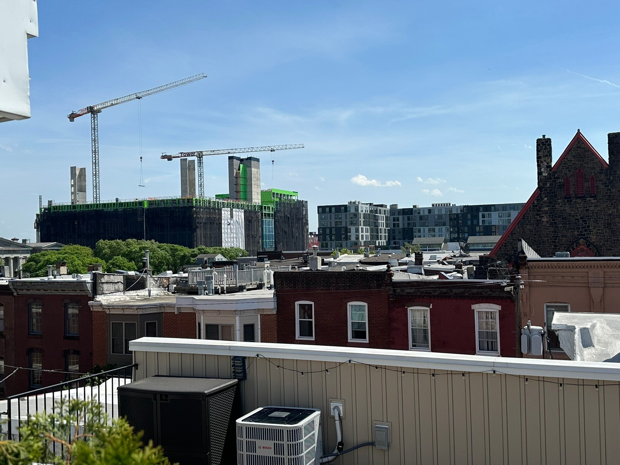 Private Roof Deck - 763 S 15th St