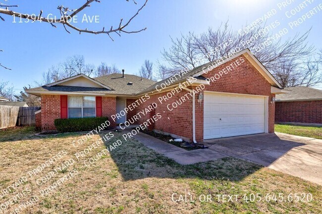 Building Photo - 11394 Glade Ave