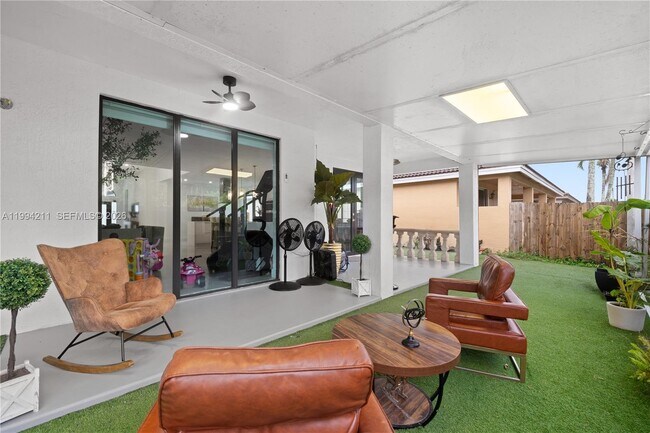 Building Photo - 3634 SW 156th Ct