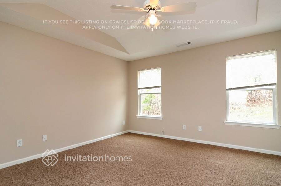 Building Photo - 85 Dayton Way