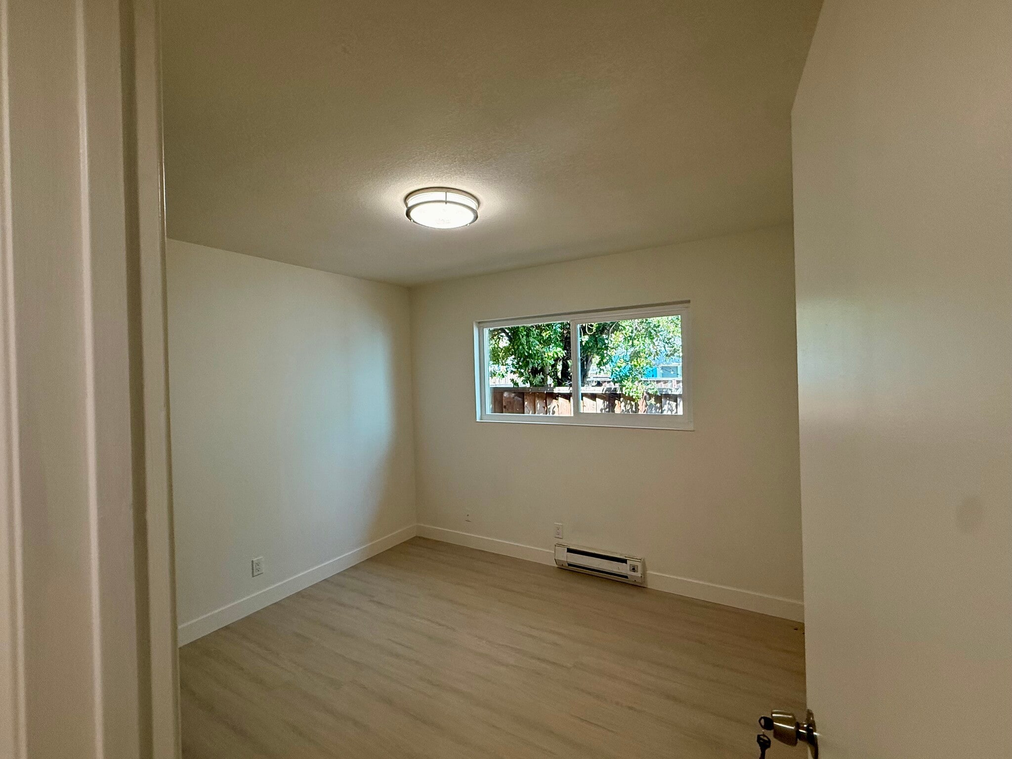 Building Photo - 2228 Capistrano Dr