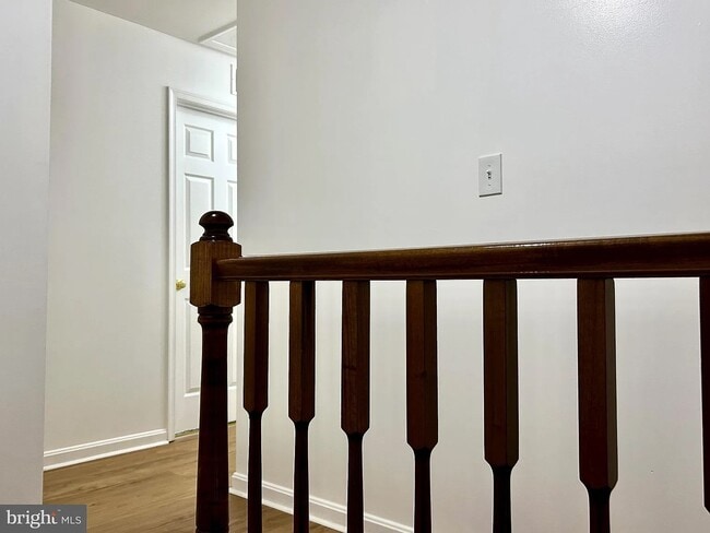 Building Photo - 358 Stonehedge Ln