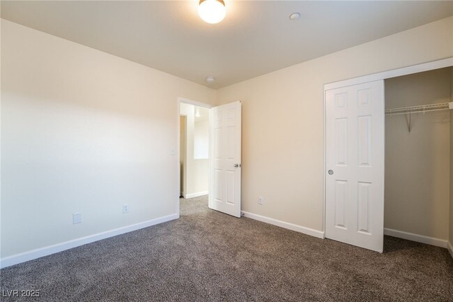 Building Photo - 1173 Paradise Mountain Tr