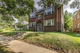 Primary Photo - 2410 Benderwirt Ave