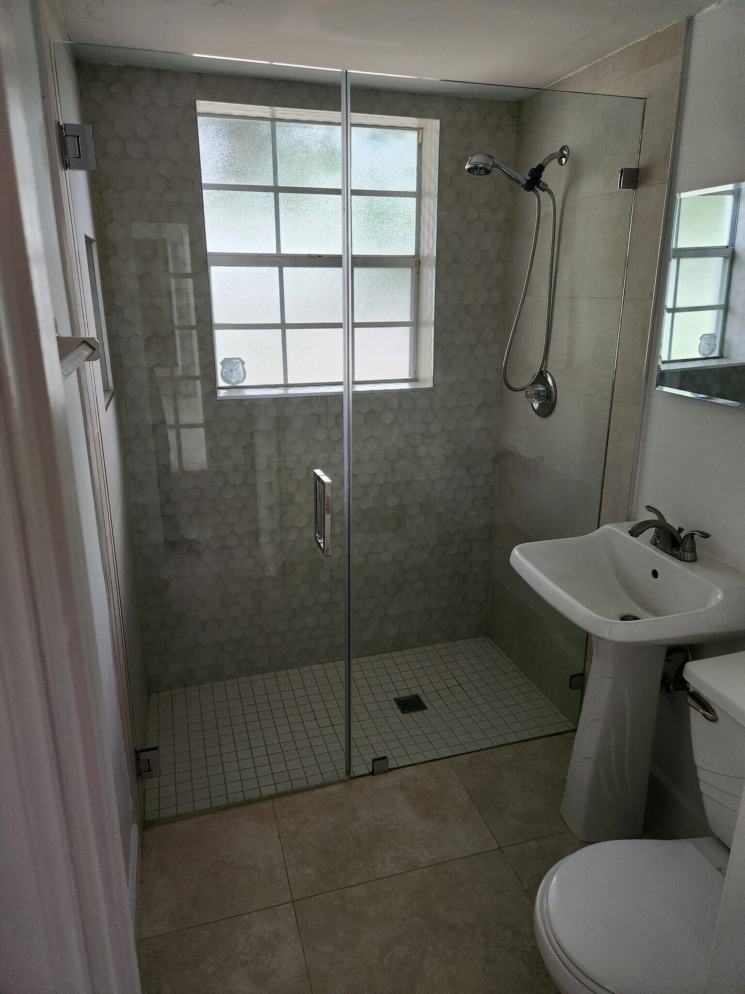 Building Photo - 11455 SW 82nd Ave