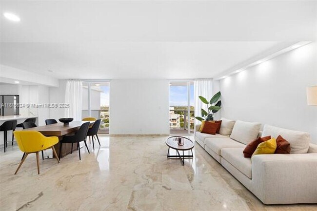 Building Photo - 2401 Collins Ave
