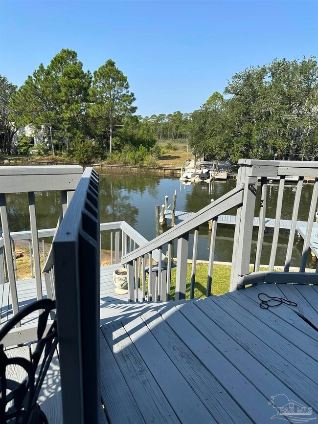 Building Photo - 2633 Bayshore Pkwy