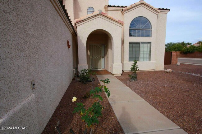 Building Photo - 9465 N Elan Ln