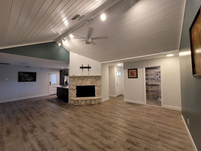 Building Photo - Vero Beach Rentals. Vero Beach Homes For Rent. Vero Beach Rent, LLC and Property Management Company