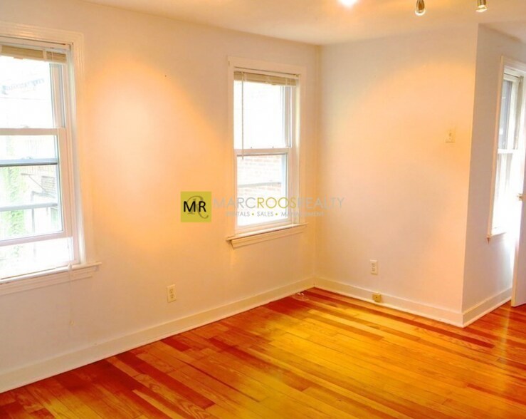 Primary Photo - 12 Melrose St