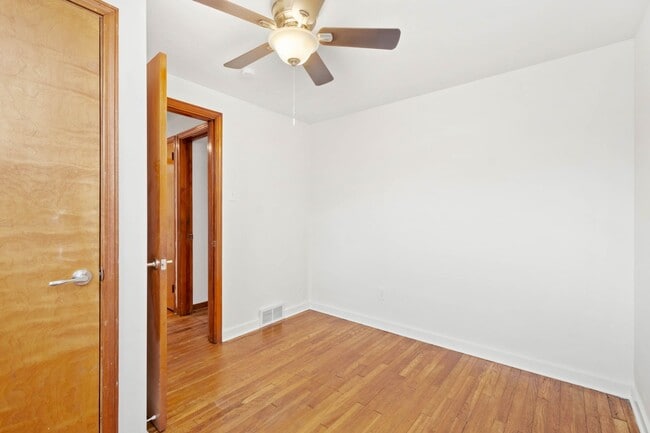 Building Photo - AVAILABLE MID-MARCH! Don’t miss this STUNNING 3 BEDROOM BRICK HOME LOCATED IN WEST VIEW!