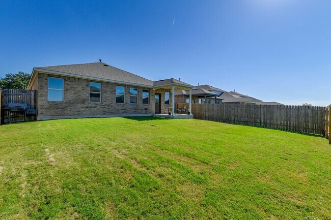 Building Photo - 1349 Eagle Ray St