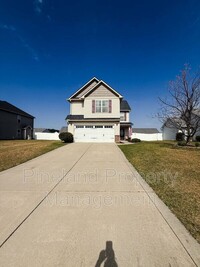 Building Photo - 246 Stockbridge Dr