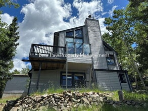 Building Photo - Great Mountain Home on Conifer Mountain!!