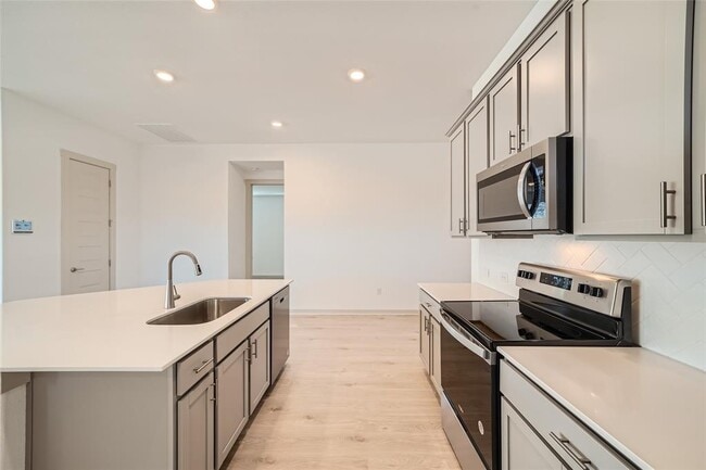 Building Photo - 509 Barton Run Dr