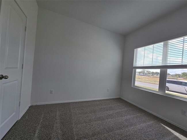 Building Photo - 352 San Juan Trl