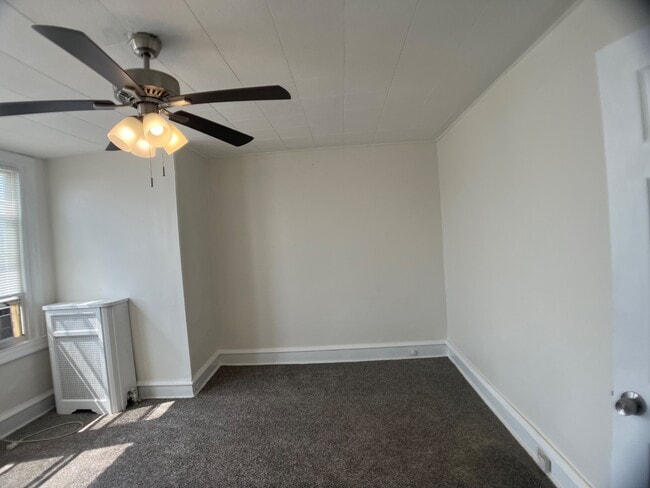 Building Photo - 6715 Cornelius St