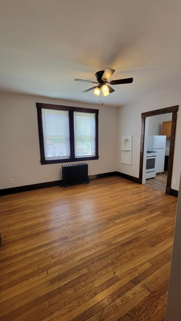 Building Photo - 226 Sunnyland Ave