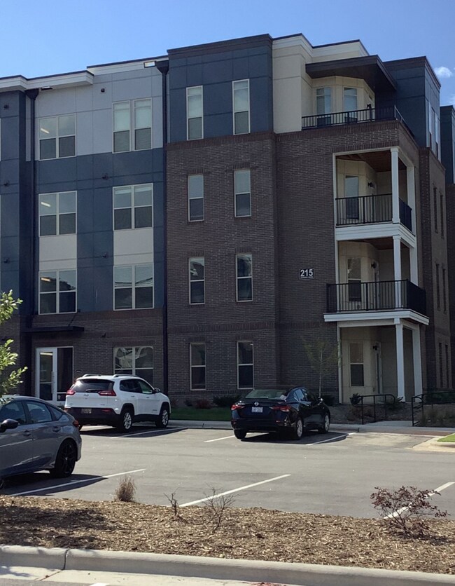Building Photo - Abberly Alston