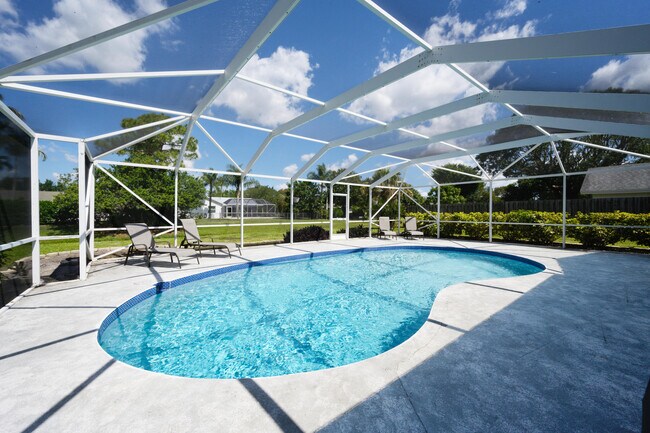 Building Photo - 11577 Anhinga Dr