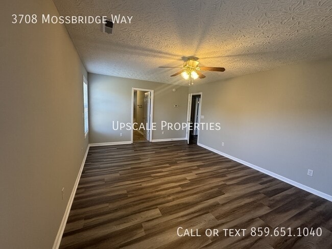 Building Photo - 3708 Mossbridge Way