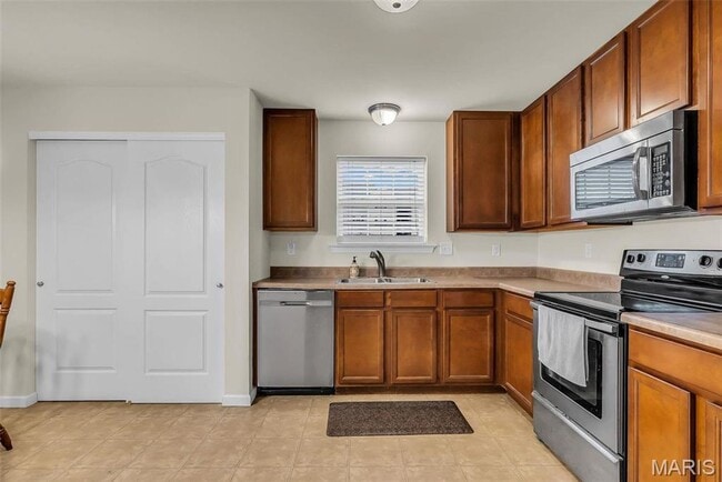 Building Photo - Coming soon....Lake St Louis (near O'Fallon & Wentzville) Area