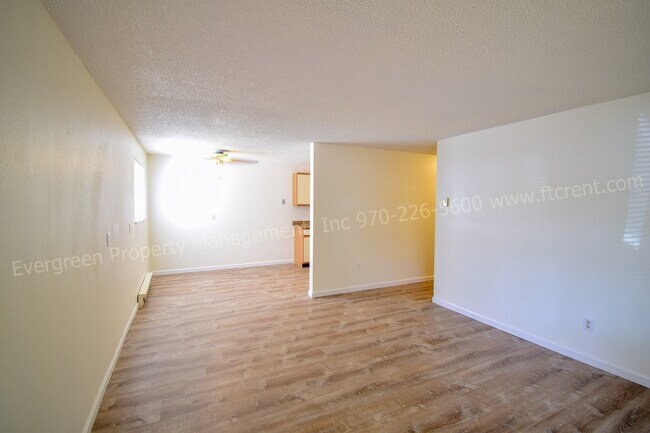 Building Photo - 1244 Maple St