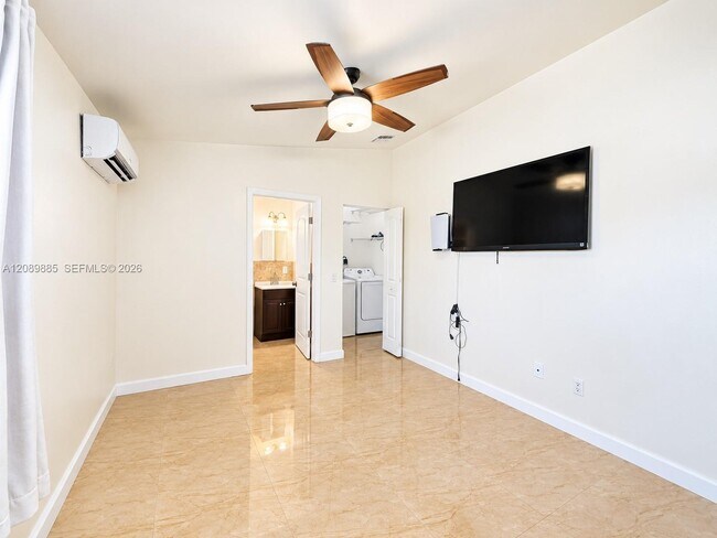 Building Photo - 26770 SW 125th Ave