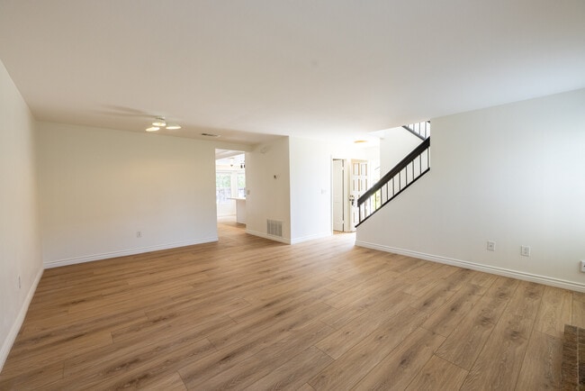 Building Photo - 3776 Portland Ct