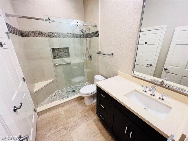 Building Photo - 7408 Silver Palm Ave