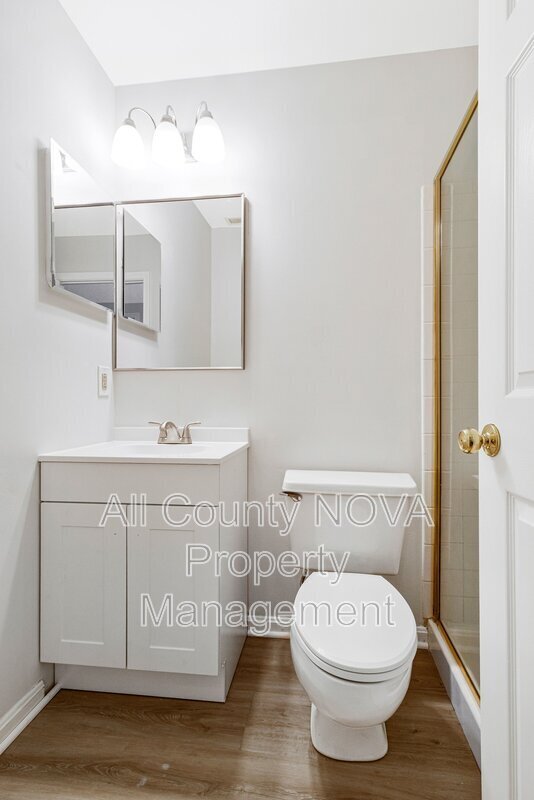 Building Photo - 208 Ellsworth St