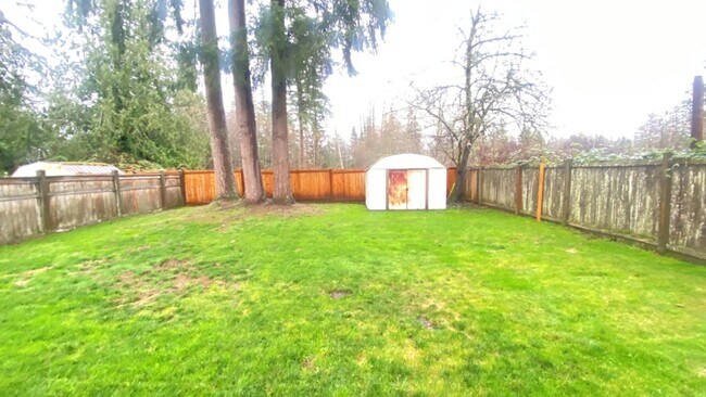 Building Photo - PM112